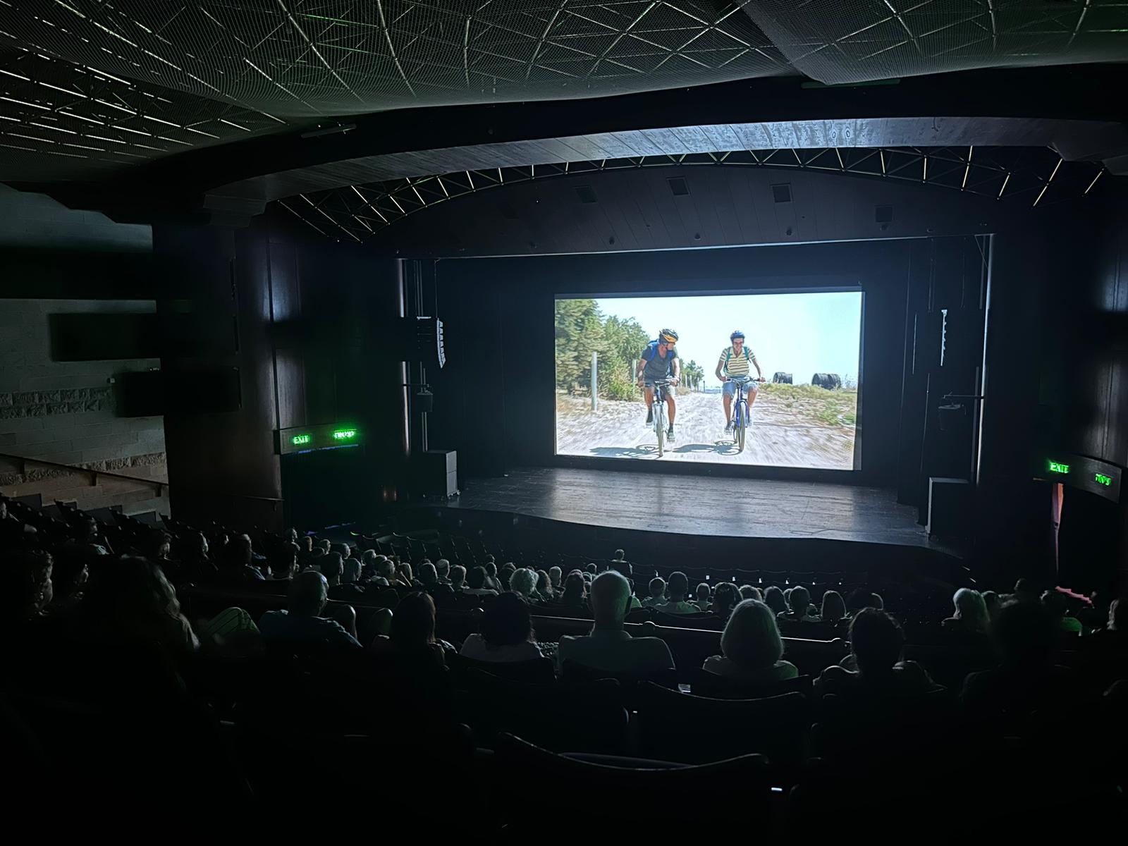 תמונה של סרט נע בשיתוף מפעל הפיס